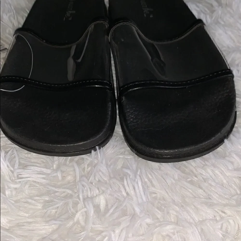 JUST BE Girl’s Black Clear Wide Strap Waterproof Casual Slide Sandals Small 5/6
